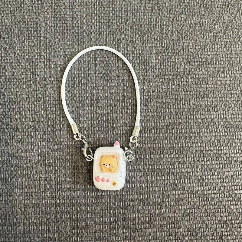 1pc Miniature Phone/Cellphone Model for 1/6 1/8 Doll Mini Smart Phone with Lanyard Cute Doll Ornament Dollhouse Accessories білий
1pc Miniature Phone/Cellphone Model for 1/6 1/8 Doll Mini Smart Phone with Lanyard Cute Doll Ornament Dollhouse Accessories білий