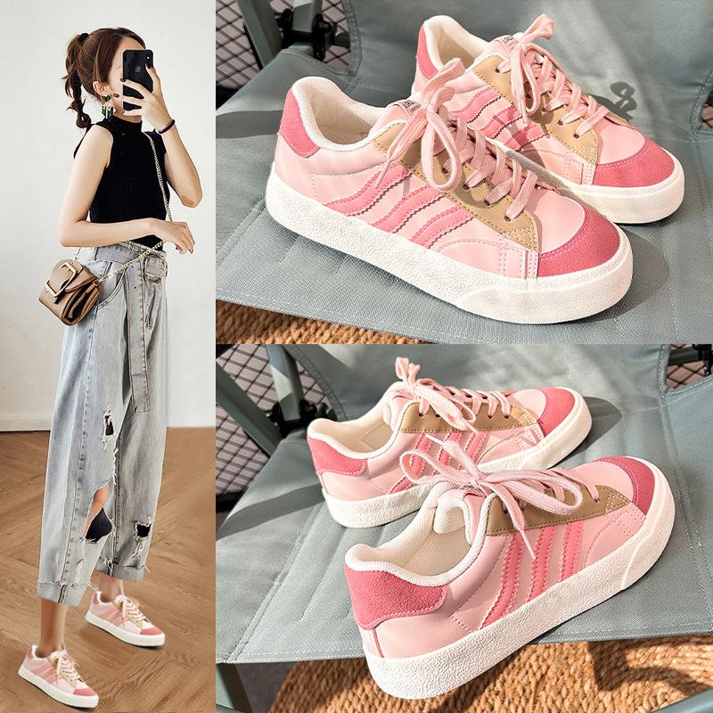 The inner height of the little white shoes has increased by 6 cm. Women s shoes have one pedal, leopard print cloth shoes, flat baseplate shoes, thi 40
The inner height of the little white shoes has increased by 6 cm. Women s shoes have one pedal, leopard print cloth shoes, flat baseplate shoes, thi 40
