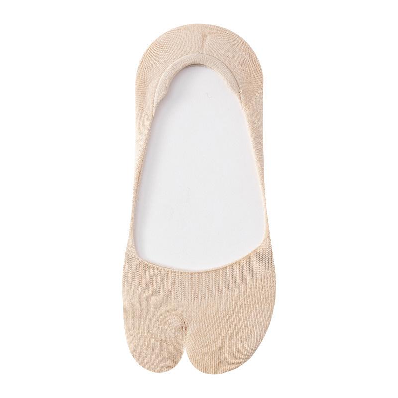 Женские носки-следки с двумя пальцами, тонкие, бесшовные, влагоотводящие, с разделением пальцев, невидимые, мелкие, противоскользящие и не соскальзывающие с пятки 1 pair телесный
Женские носки-следки с двумя пальцами, тонкие, бесшовные, влагоотводящие, с разделением пальцев, невидимые, мелкие, противоскользящие и не соскальзывающие с пятки 1 pair телесный