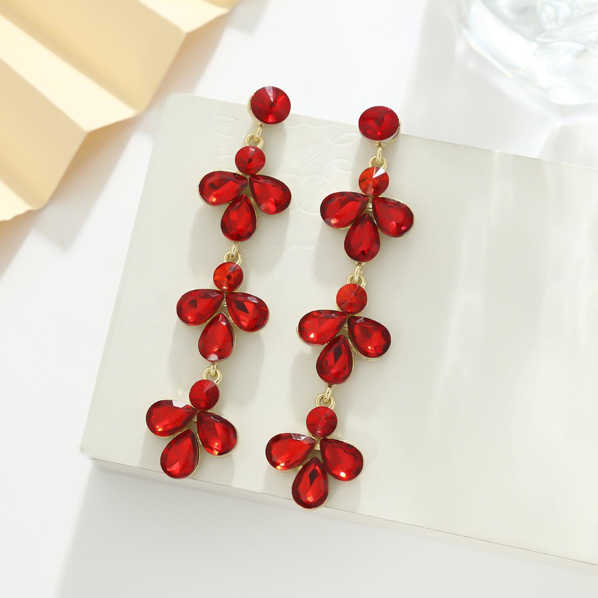 Роскошные серьги-кисточки с цветами в корейском стиле: Элегантные эффектные украшения для светских мероприятий и вечеринок красный
Роскошные серьги-кисточки с цветами в корейском стиле: Элегантные эффектные украшения для светских мероприятий и вечеринок красный