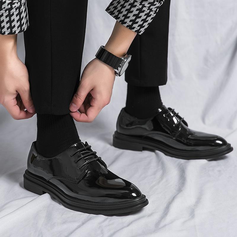 Large size business casual men s shoes 46 banquet glossy leather shoes wedding shoes British Oxford shoes dress work shoes 38
Large size business casual men s shoes 46 banquet glossy leather shoes wedding shoes British Oxford shoes dress work shoes 38