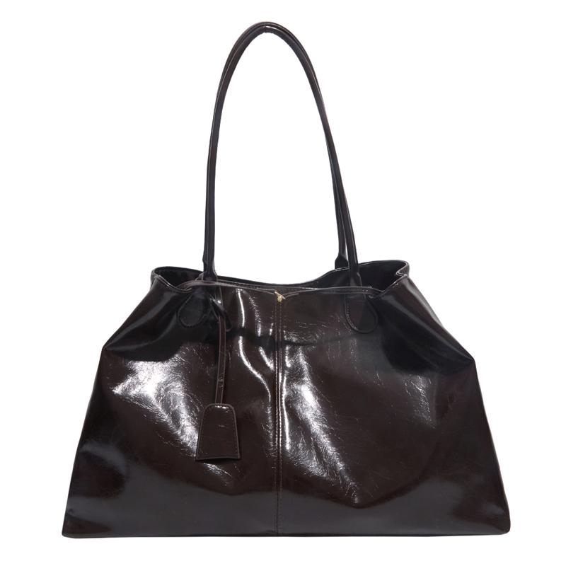 New Simple Soft Solid Glossy PU Youth Women s Tote Bags 2026 Lazy Large Capacity Commuter Versatile Casual Shoulder Bag кавовий
New Simple Soft Solid Glossy PU Youth Women s Tote Bags 2026 Lazy Large Capacity Commuter Versatile Casual Shoulder Bag кавовий