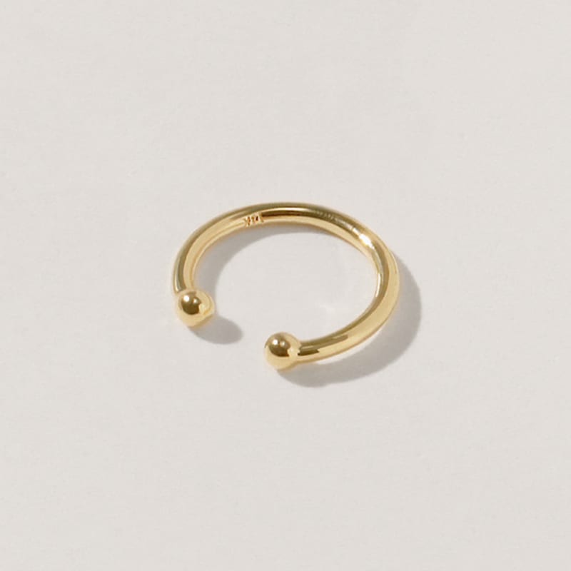 MCEL 14K Norma Simple Ear Cuff 14K yellow gold
MCEL 14K Norma Simple Ear Cuff 14K yellow gold