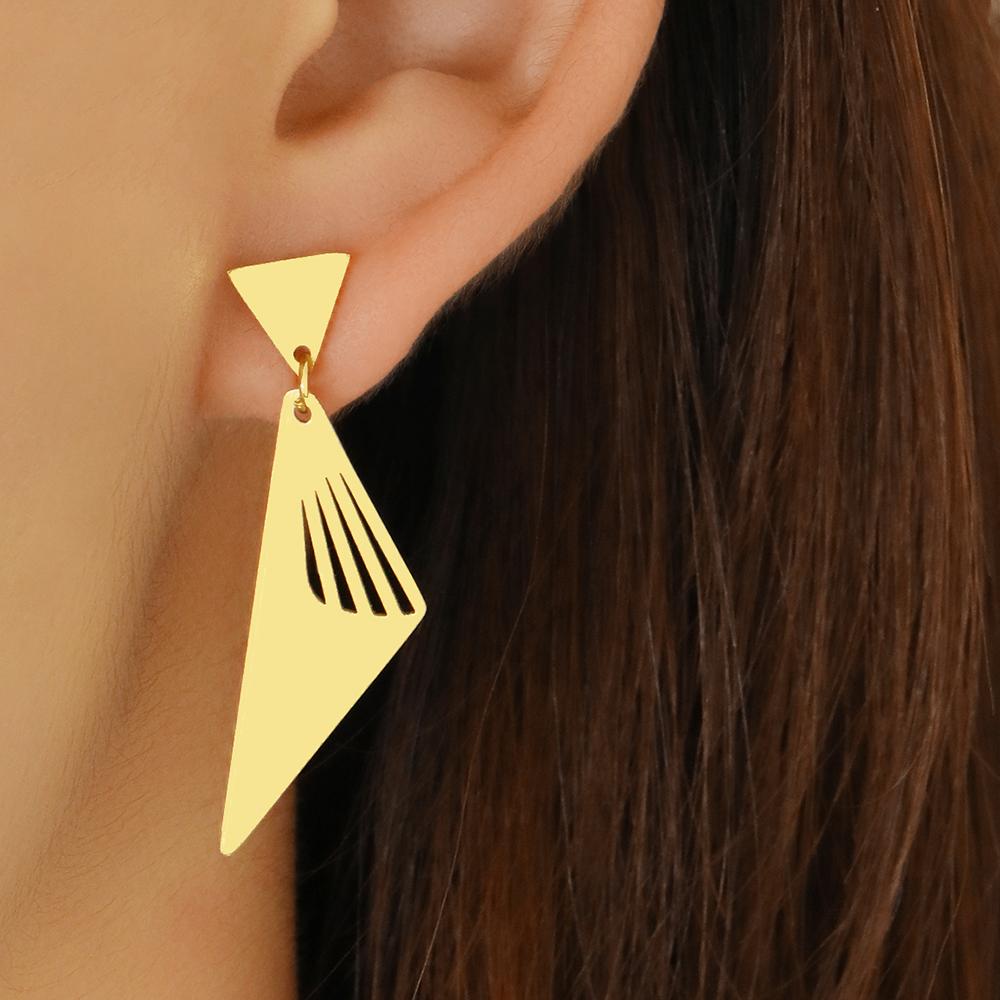 Серьги из нержавеющей стали, минималистичные геометрические полые треугольные подвески, корейские модные висячие серьги для женщин, ювелирные изделия в подарок
Серьги из нержавеющей стали, минималистичные геометрические полые треугольные подвески, корейские модные висячие серьги для женщин, ювелирные изделия в подарок