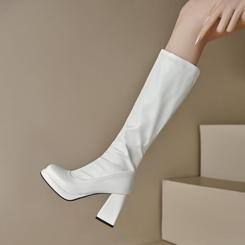 Autumn and Winter High Heel European and American Tall Women s Boots Zipper Solid Color Waterproof Table High Heel Size 46 2025 Boots 46 (customization is not returned or exchanged) білий
Autumn and Winter High Heel European and American Tall Women s Boots Zipper Solid Color Waterproof Table High Heel Size 46 2025 Boots 46 (customization is not returned or exchanged) білий