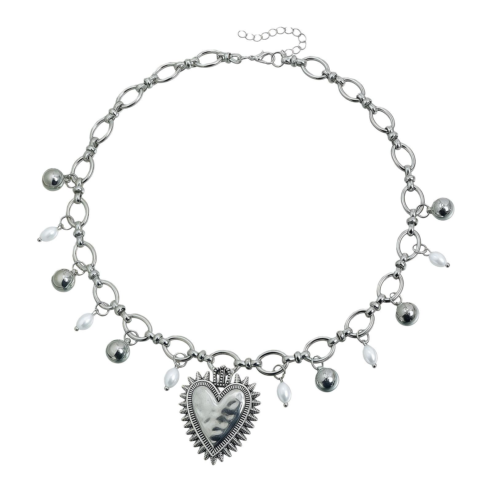 Distressed Vintage Thorn Heart Pendant Necklace Incorporating Imitation Pearls and Alloy Metal Clavicle Chain 1
Distressed Vintage Thorn Heart Pendant Necklace Incorporating Imitation Pearls and Alloy Metal Clavicle Chain 1