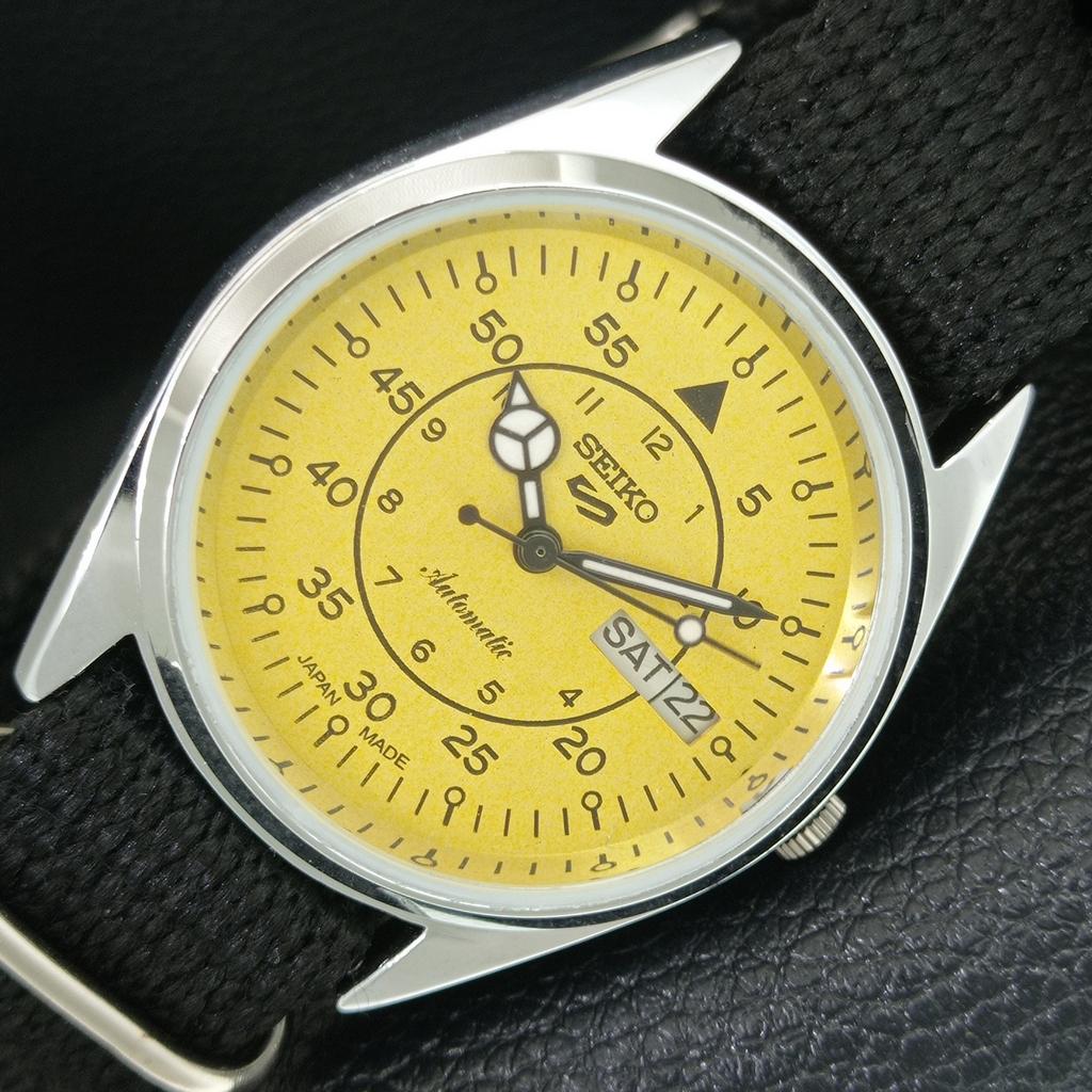 VINTAGE REFURBISHED SEIKO 5 AUTOMATIC 6309A JAPAN MENS YELLOW WATCH a442255-1
VINTAGE REFURBISHED SEIKO 5 AUTOMATIC 6309A JAPAN MENS YELLOW WATCH a442255-1