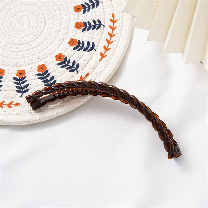Korean Style Double Comb Hair Accessory for Bun & Updo
Korean Style Double Comb Hair Accessory for Bun & Updo