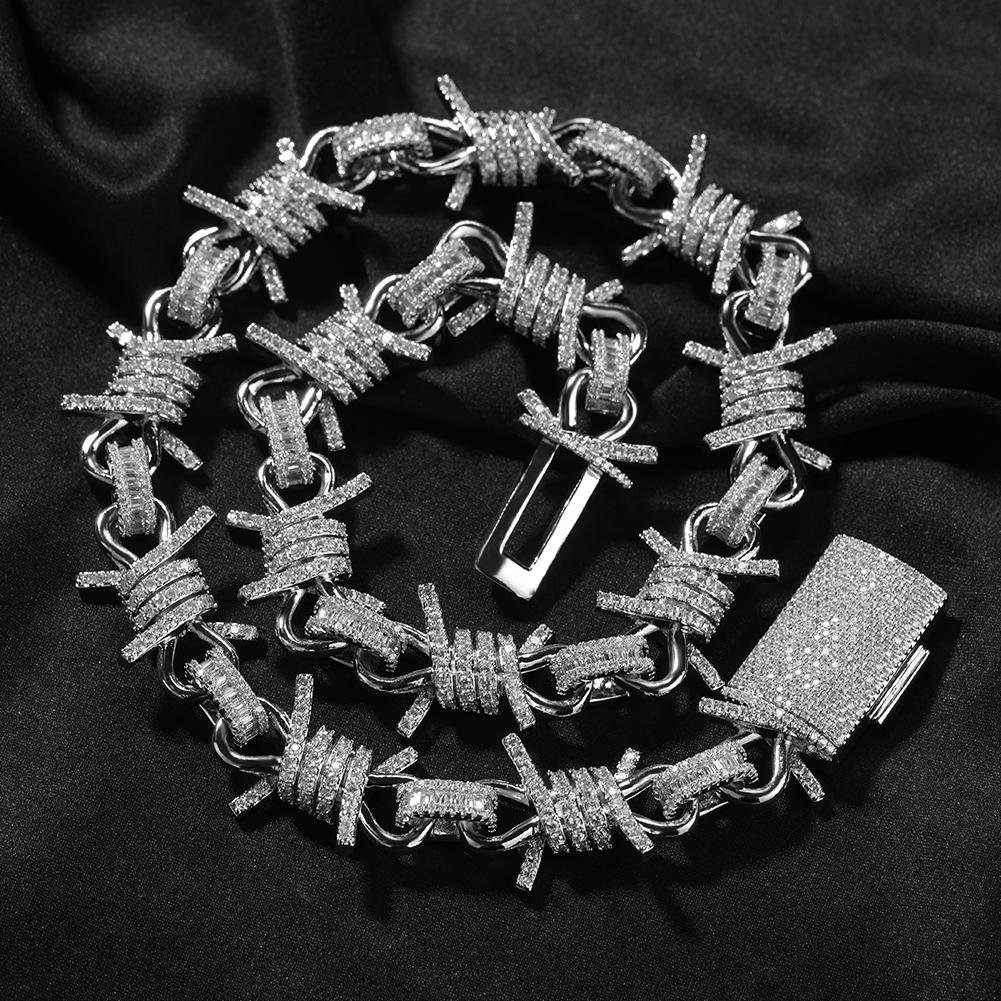 THE BLING KING Barbed Link Chain Necklace Iced Out 5A Cubic Zirconia Bracelet Charm Fashion HipHop Jewelry 7inch bracelet срібний
THE BLING KING Barbed Link Chain Necklace Iced Out 5A Cubic Zirconia Bracelet Charm Fashion HipHop Jewelry 7inch bracelet срібний