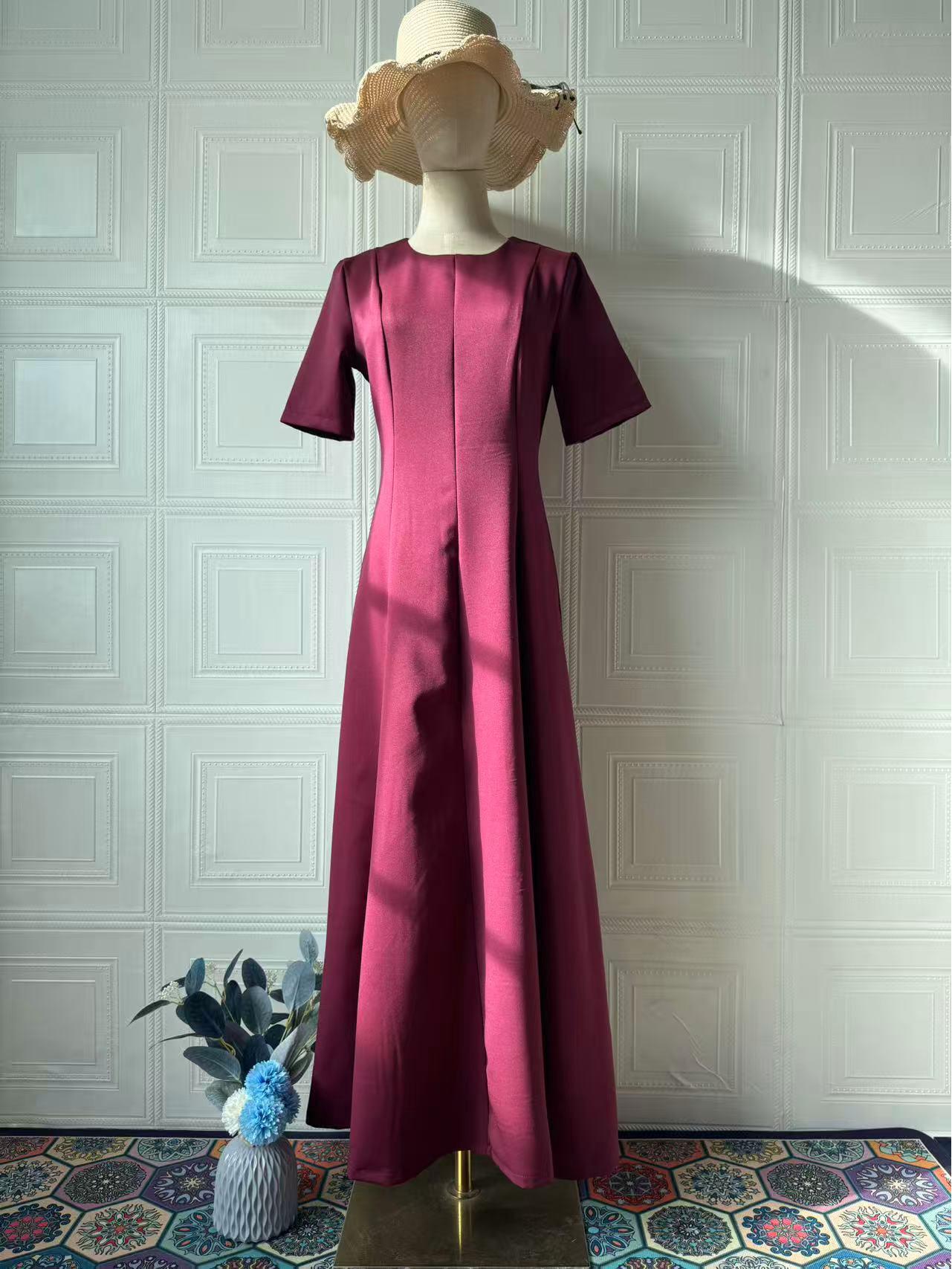 2025 Summer Retro Elegant Short-Sleeved Long Dress - Casual & Comfortable M вина червоного кольору
2025 Summer Retro Elegant Short-Sleeved Long Dress - Casual & Comfortable M вина червоного кольору