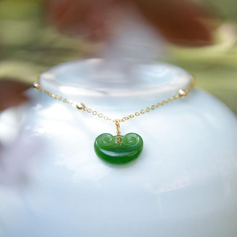 Auspicious Green Hetian Jade Chinese Ruyi Tassel Anklet Jewelry 40CM + 5CM Extension Chain
Auspicious Green Hetian Jade Chinese Ruyi Tassel Anklet Jewelry 40CM + 5CM Extension Chain