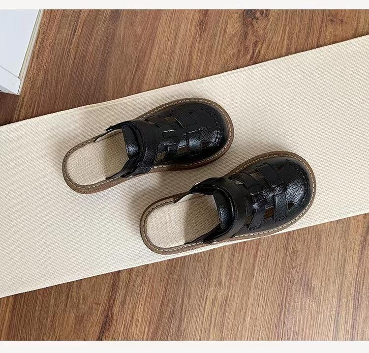 PLOVER крутые тапочки женские лето 2025 новые на толстой подошве обувь Мори два способа носки полые пляжные сумка-голова полутапочки 40 чёрный
PLOVER крутые тапочки женские лето 2025 новые на толстой подошве обувь Мори два способа носки полые пляжные сумка-голова полутапочки 40 чёрный