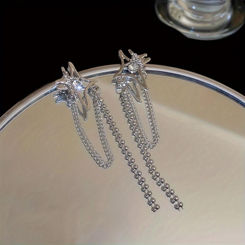 Fashionable Copper Color Chain Star Tassel Earrings, Suitable for Women s Light Luxury Temperament Banquet Party Zircon Gifts
Fashionable Copper Color Chain Star Tassel Earrings, Suitable for Women s Light Luxury Temperament Banquet Party Zircon Gifts