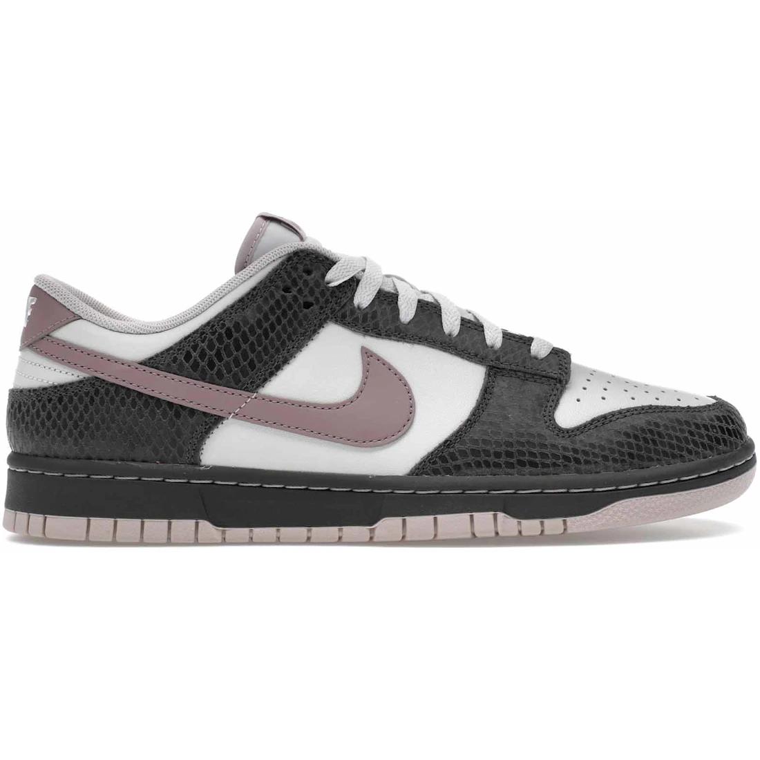 Кроссовки Nike Dunk Low SE Medium Ash Violet Snakeskin(HV6932-299) 42.5 
Кроссовки Nike Dunk Low SE Medium Ash Violet Snakeskin(HV6932-299) 42.5