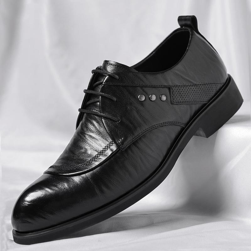 Autumn leather shoes hand-scratched four seasons men s British style pointed lace-up leather shoes 2025 37
Autumn leather shoes hand-scratched four seasons men s British style pointed lace-up leather shoes 2025 37