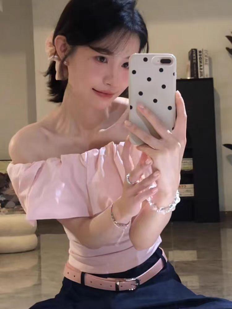 French one-word shoulder ruffle short T-shirt women s summer waist pure desire wind off the shoulder sexy slim top L (recommended 57.5-65kg ) рожевий
French one-word shoulder ruffle short T-shirt women s summer waist pure desire wind off the shoulder sexy slim top L (recommended 57.5-65kg ) рожевий