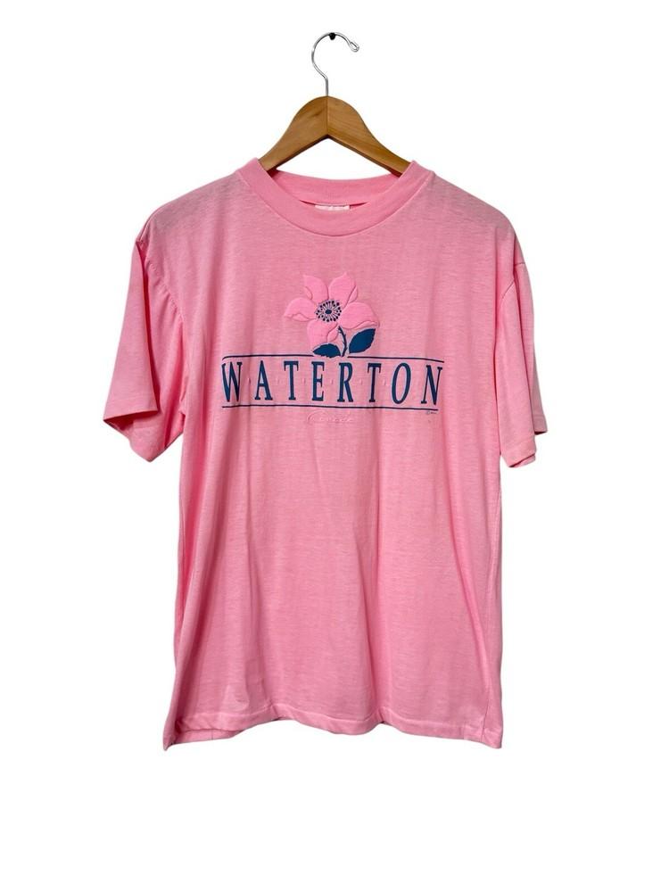 Vintage 90s Waterton Lakes Canada Pink Single Stitch Shirt Size Medium Unisex T-Shirt XXL
Vintage 90s Waterton Lakes Canada Pink Single Stitch Shirt Size Medium Unisex T-Shirt XXL