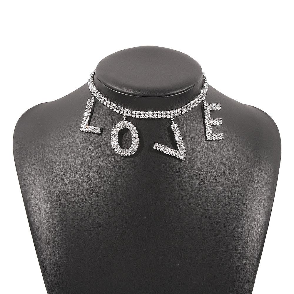 Women Exaggerated Jewelry Love Full Rhinestone Light Luxury Temperament Choker Personality Trendy Fashion Necklace For Women білий
Women Exaggerated Jewelry Love Full Rhinestone Light Luxury Temperament Choker Personality Trendy Fashion Necklace For Women білий