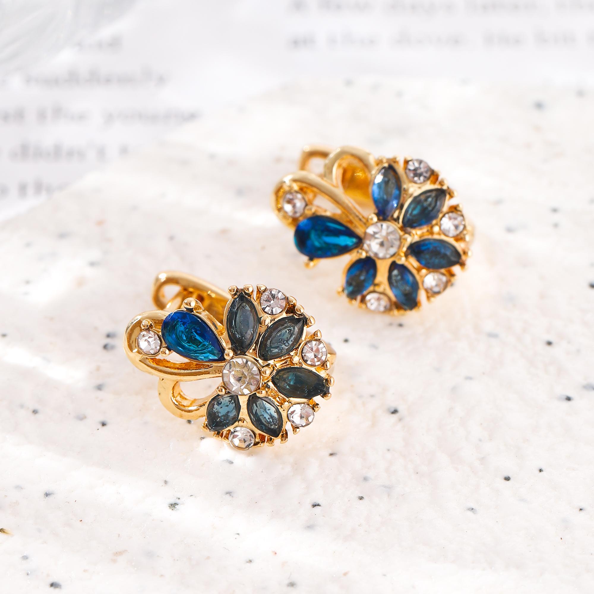 Luxurious Blue Zircon Flower Style Exquisite Earrings for Women Simple Fashion Party Daily Exquisite Retro Zircon Girls Gifts
Luxurious Blue Zircon Flower Style Exquisite Earrings for Women Simple Fashion Party Daily Exquisite Retro Zircon Girls Gifts
