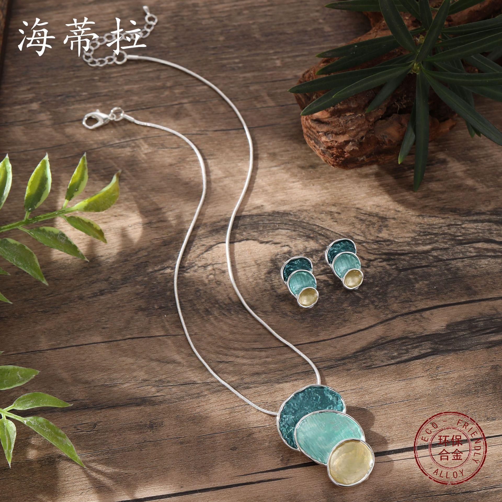 New color painting oil three-layer oval earrings necklace set, summer women s versatile petal necklace
New color painting oil three-layer oval earrings necklace set, summer women s versatile petal necklace