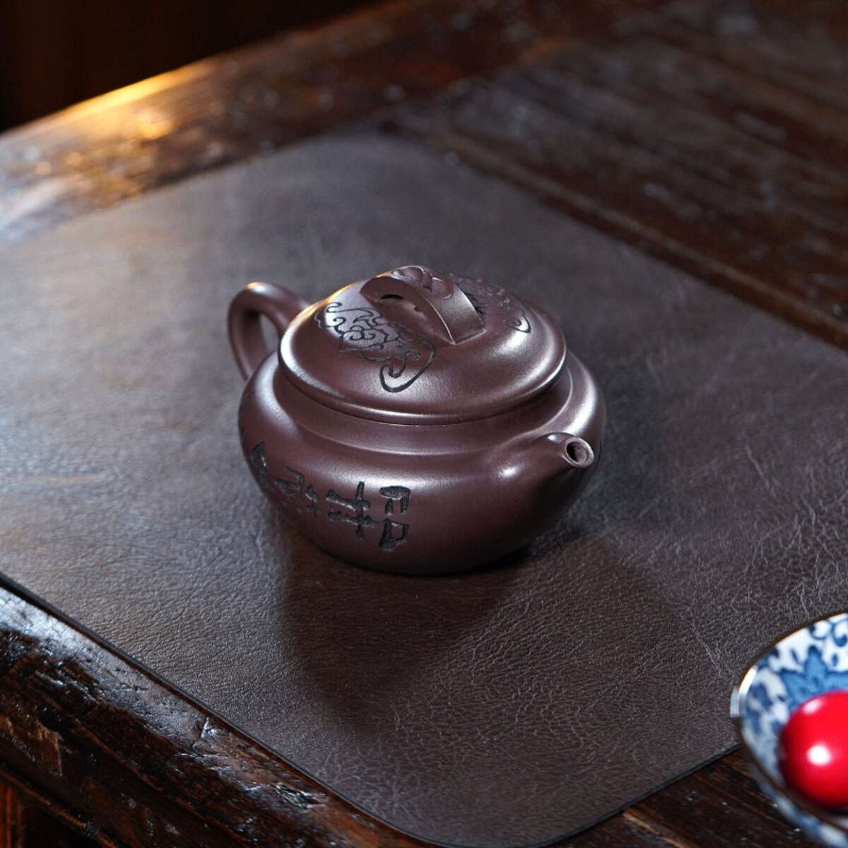 300 мл эстетичные чайники из фиолетовой глины Исин, ручной работы, большой чайник большого калибра, чайник для заваривания чая из фиолетовой глины, набор для чая «Цзыша»