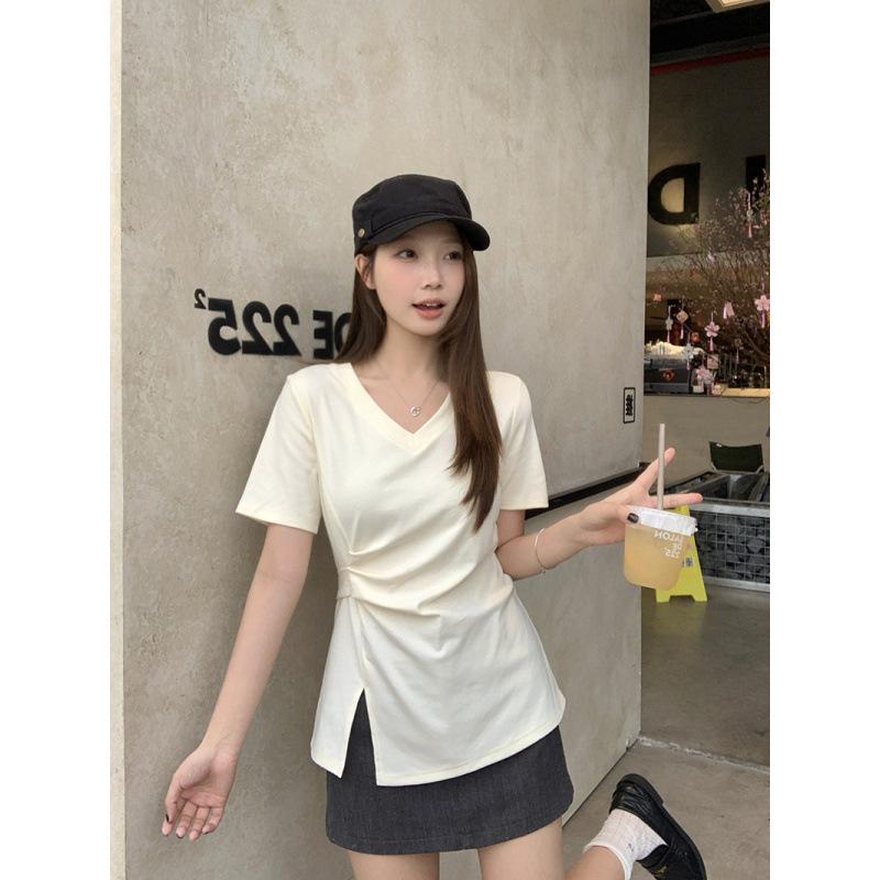 2026 Summer Plus Size Women s Slimming V-neck Slit T-shirt - Casual Waist-cinching Design, Short-sleeved. 4XL абрикосовий
2026 Summer Plus Size Women s Slimming V-neck Slit T-shirt - Casual Waist-cinching Design, Short-sleeved. 4XL абрикосовий