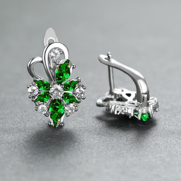 2026 New The Bride s Wedding Is Elegant, Festive, Sparkling, Personalized, and Adorned with Exquisite Cubic Zirconia Earrings зелений/мідний
2026 New The Bride s Wedding Is Elegant, Festive, Sparkling, Personalized, and Adorned with Exquisite Cubic Zirconia Earrings зелений/мідний