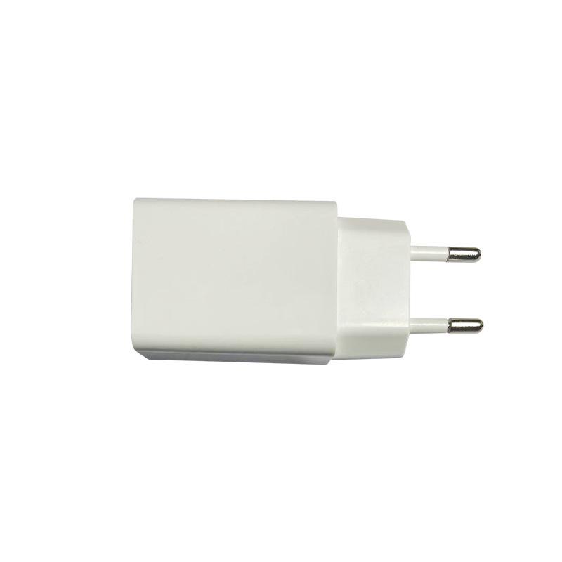 CE Certified Euro Spec Black & White USB Mobile Charger Adapter Euro Spec білий
CE Certified Euro Spec Black & White USB Mobile Charger Adapter Euro Spec білий