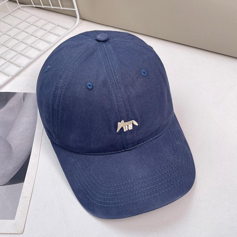 Hat Female Little Fox Embroidered Commuter Cap Casual Versatile Face Small Letter Baseball Cap Male 54-59cm
Hat Female Little Fox Embroidered Commuter Cap Casual Versatile Face Small Letter Baseball Cap Male 54-59cm