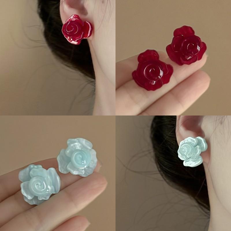 Summer super fairy retro flower earrings women s high-end sense niche temperament earrings new Chinese simple earrings women
Summer super fairy retro flower earrings women s high-end sense niche temperament earrings new Chinese simple earrings women