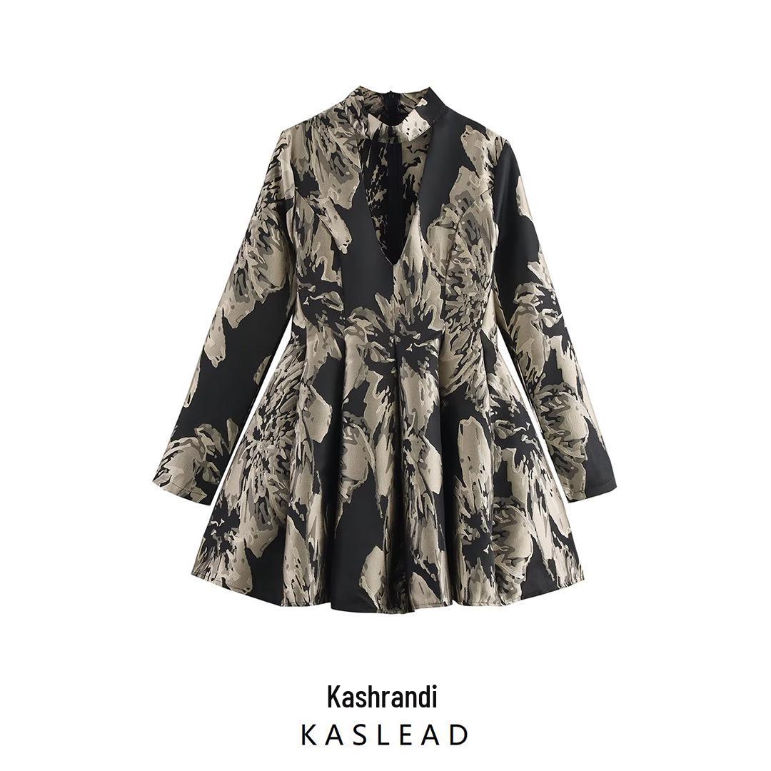 Spring 2025 Women s European-American Style Hollow-Out Stand Collar Waist-Gathering Dress Extra Small
Spring 2025 Women s European-American Style Hollow-Out Stand Collar Waist-Gathering Dress Extra Small