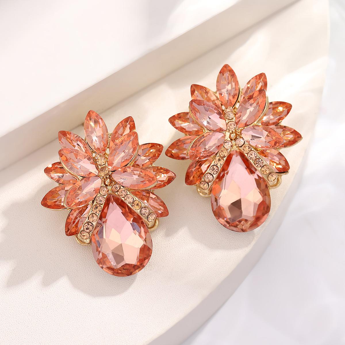 Luxury Colorful Crystal Floral Stud Earrings For Women Fashionable Personality Noble Banquet Exquisite Jewelry
Luxury Colorful Crystal Floral Stud Earrings For Women Fashionable Personality Noble Banquet Exquisite Jewelry