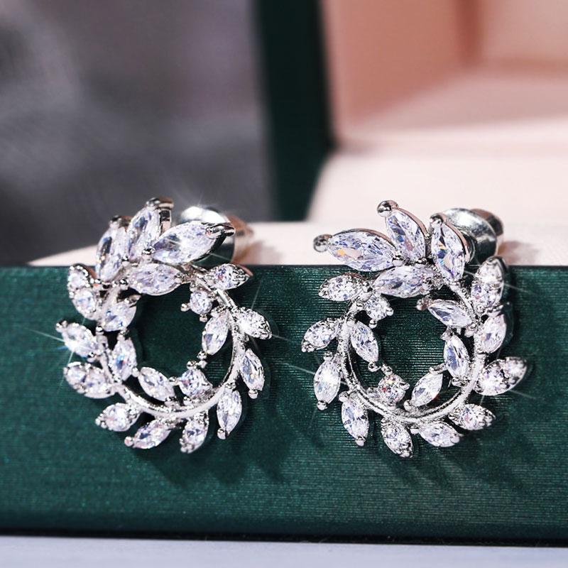 CAOSHI Stylish Earrings with Olive Leaf Shapes Female Wedding Accessories Shinning Crystal Women s Delicate Design Gift Zircon
CAOSHI Stylish Earrings with Olive Leaf Shapes Female Wedding Accessories Shinning Crystal Women s Delicate Design Gift Zircon