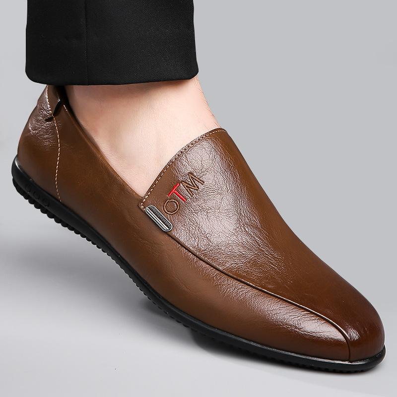 Men s shoes new men s casual non-slip breathable foot cover soft sole soft surface one pedal leather shoes 2025 38
Men s shoes new men s casual non-slip breathable foot cover soft sole soft surface one pedal leather shoes 2025 38