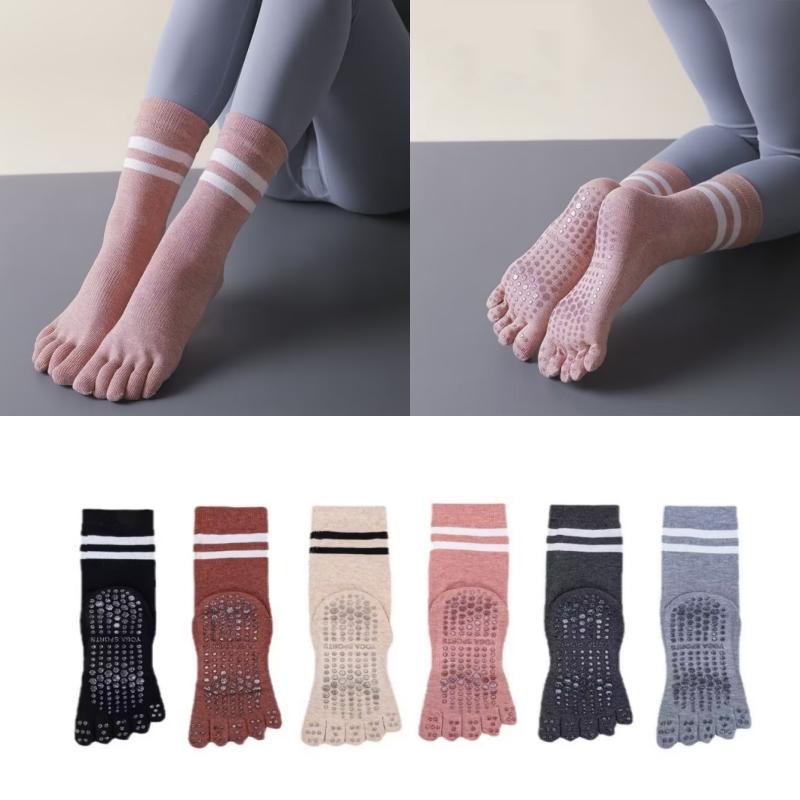 Women Solid Dotted Rubber Winter Long Warm Calf Five Fingers Floor Fitness Yoga Non-Slip Cotton Striped Sports Pilates Socks EU35-40 чёрный
Women Solid Dotted Rubber Winter Long Warm Calf Five Fingers Floor Fitness Yoga Non-Slip Cotton Striped Sports Pilates Socks EU35-40 чёрный
