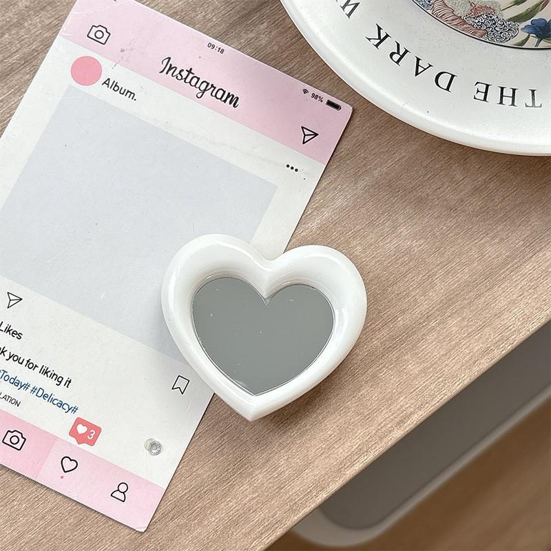 Minimally Designed Phone Airbag Holder Solid Color Heart-shaped Mirror Adhesive Korean Style Ring Creative Portable Touch Up
Minimally Designed Phone Airbag Holder Solid Color Heart-shaped Mirror Adhesive Korean Style Ring Creative Portable Touch Up