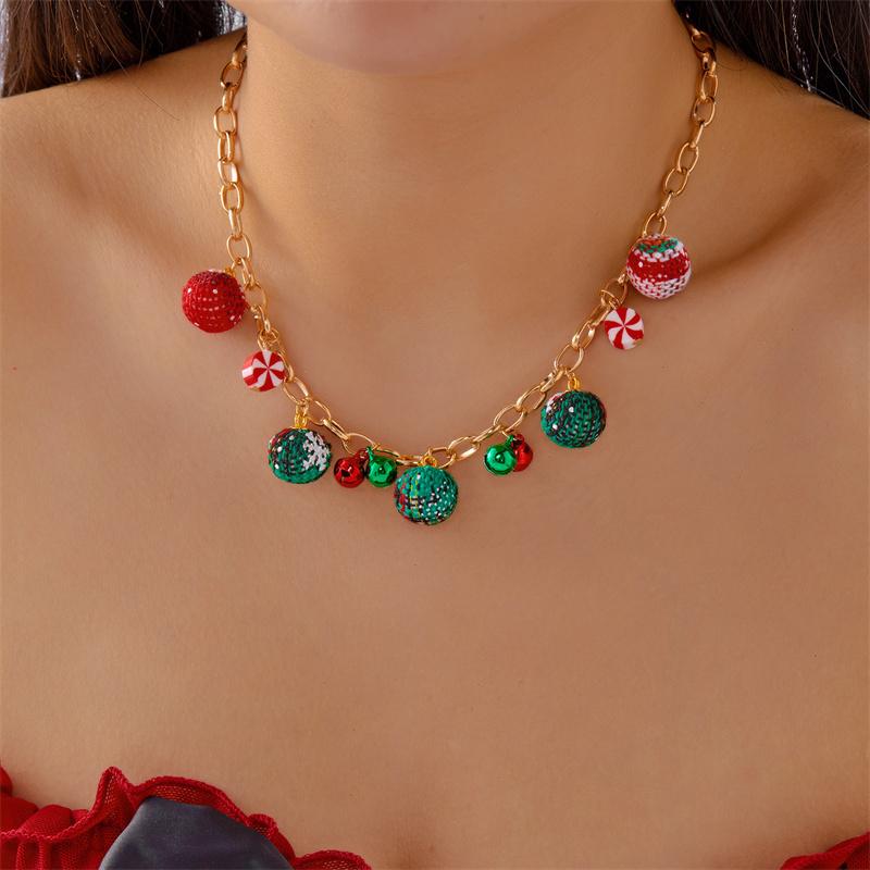Fashion Christmas Metal Pendant Necklace for Women Cute Vintage Imitation Pearl Star Bell Acrylic Party Jewelry Festival Gift
Fashion Christmas Metal Pendant Necklace for Women Cute Vintage Imitation Pearl Star Bell Acrylic Party Jewelry Festival Gift