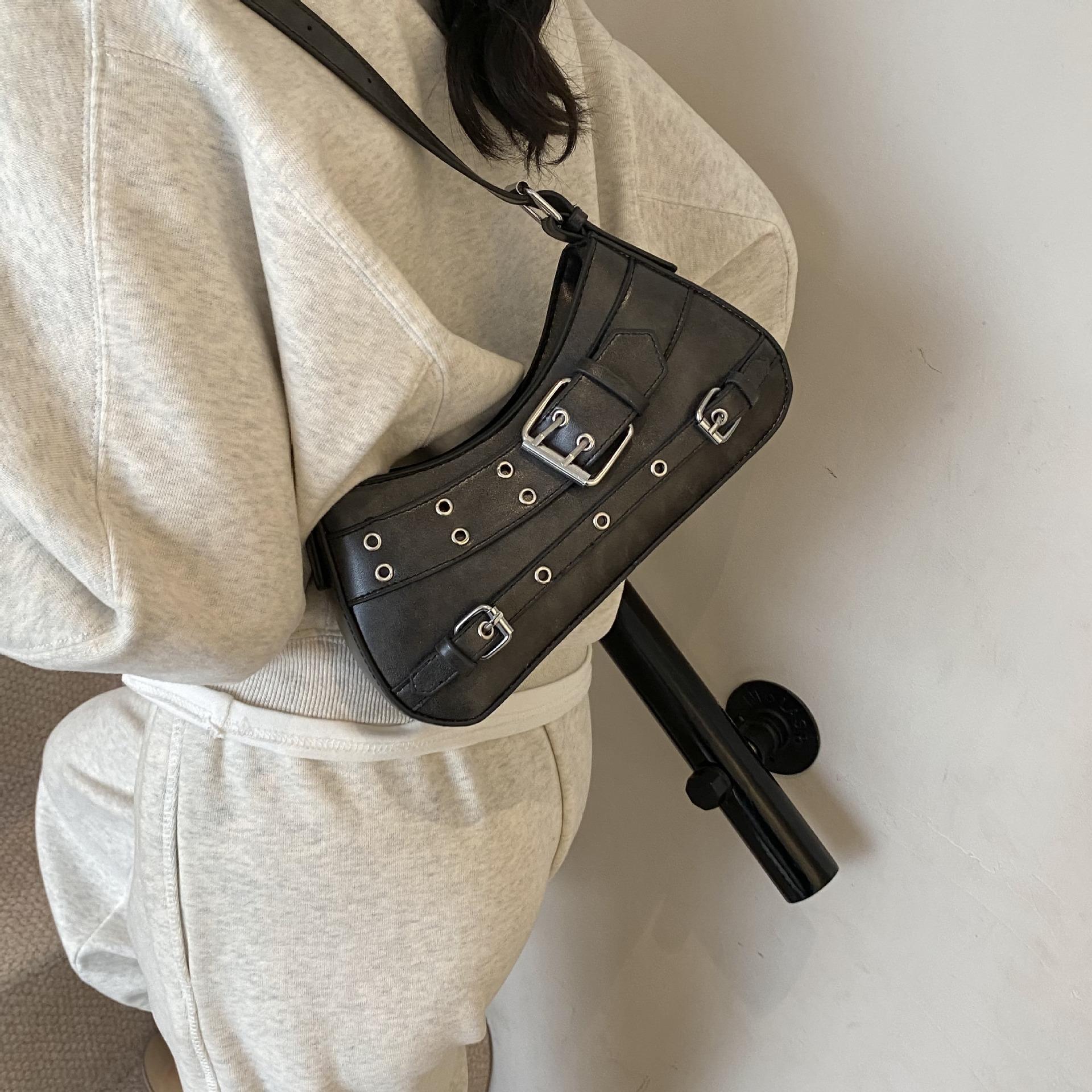 Trendy Workwear Style Underarm Bag Trendy High-Quality Single Shoulder Crossbody Bag Commuting Small Square Bag
Trendy Workwear Style Underarm Bag Trendy High-Quality Single Shoulder Crossbody Bag Commuting Small Square Bag