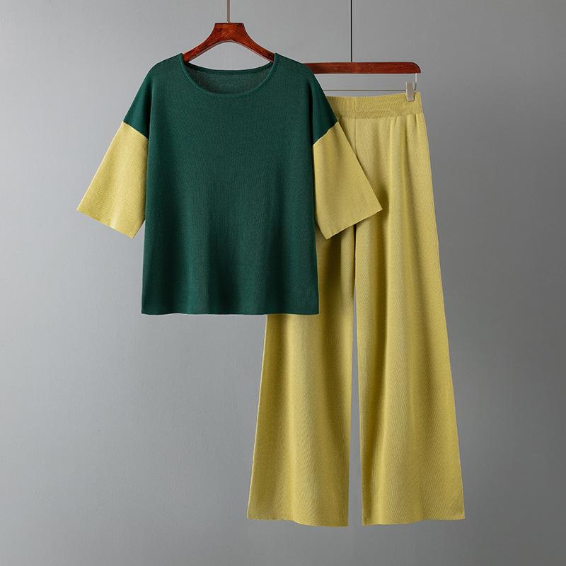 New suit women s summer loose color matching top + casual high waist wide leg trousers two-piece set One size оливковый
New suit women s summer loose color matching top + casual high waist wide leg trousers two-piece set One size оливковый