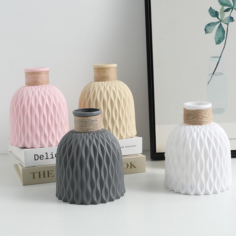 Nordic Ripple Plastic Pineapple Vase for Floral Arrangements and Home Decor 14.5*12*4.5 cm білий
Nordic Ripple Plastic Pineapple Vase for Floral Arrangements and Home Decor 14.5*12*4.5 cm білий
