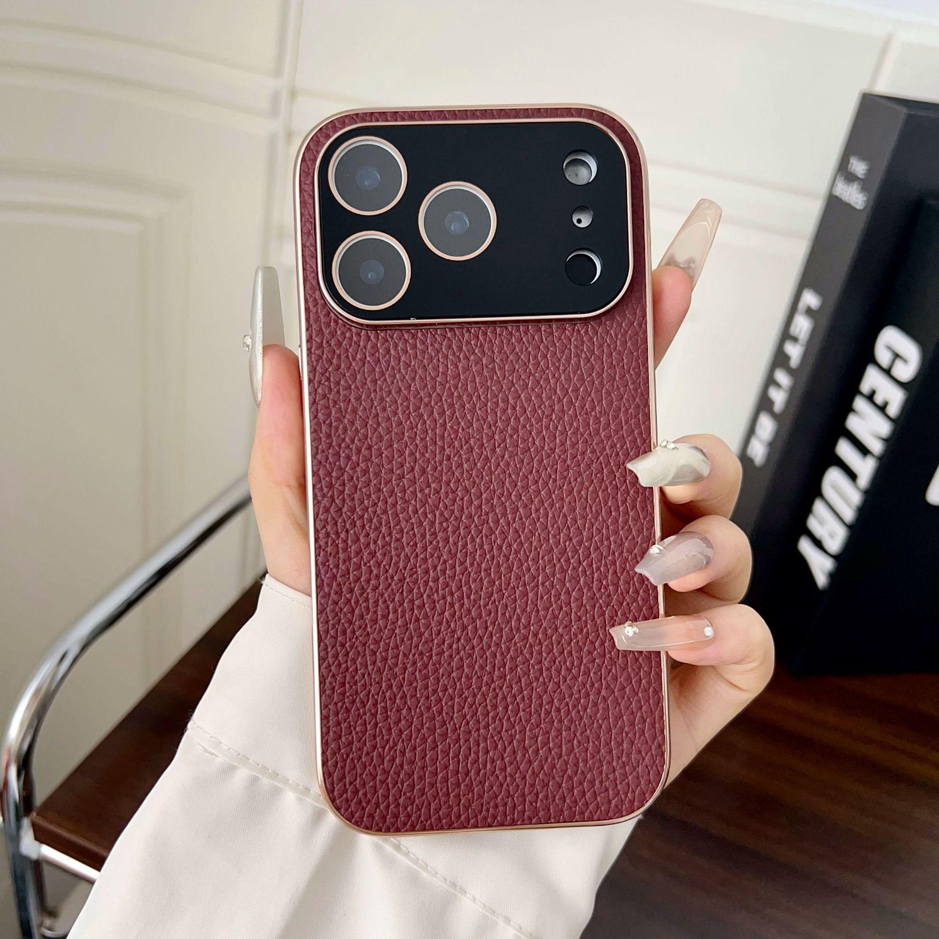 Apple iPhone 17 Pro Max Black Gold Genuine Leather Lychee Pattern Full Coverage Protective Case iPhone 17 Air
Apple iPhone 17 Pro Max Black Gold Genuine Leather Lychee Pattern Full Coverage Protective Case iPhone 17 Air