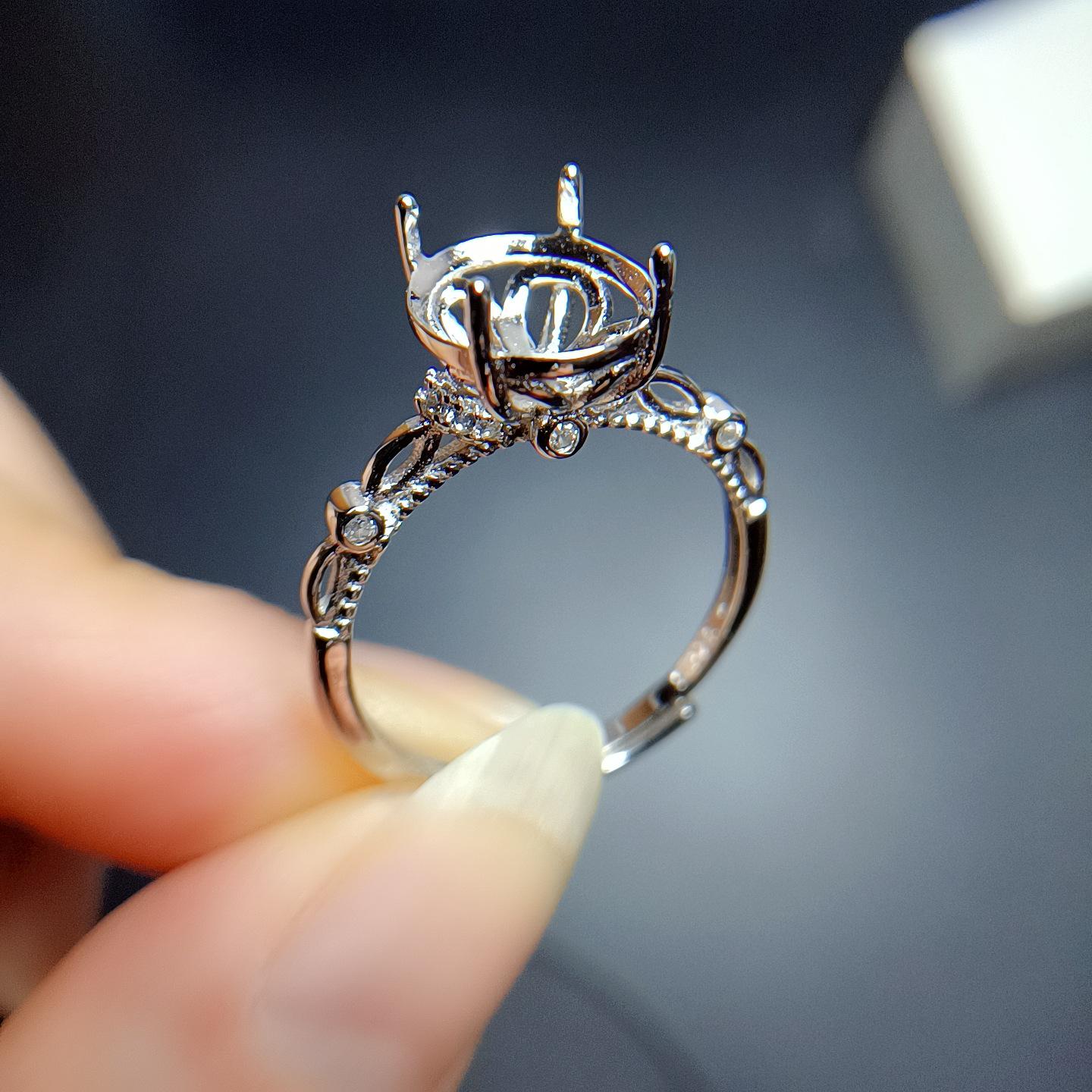 Classic S925 Sterling Silver Oval Ring Setting, 7x9/8x10mm, 18K White or Rose Gold Plated for Women Silver Empty Setting 7*9
Classic S925 Sterling Silver Oval Ring Setting, 7x9/8x10mm, 18K White or Rose Gold Plated for Women Silver Empty Setting 7*9