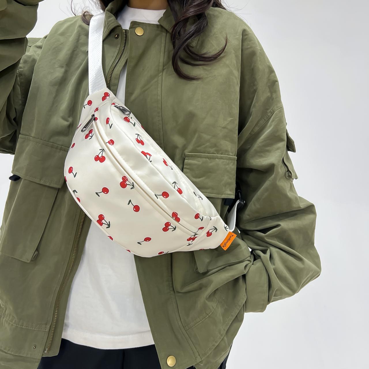 Casual Nylon Female Waist Bag Korean Women Sweet Print Chest Bag Ladies Shoulder Bag Multi Pocket Fanny Pack Travel Crosbody Bag белый
Casual Nylon Female Waist Bag Korean Women Sweet Print Chest Bag Ladies Shoulder Bag Multi Pocket Fanny Pack Travel Crosbody Bag белый
