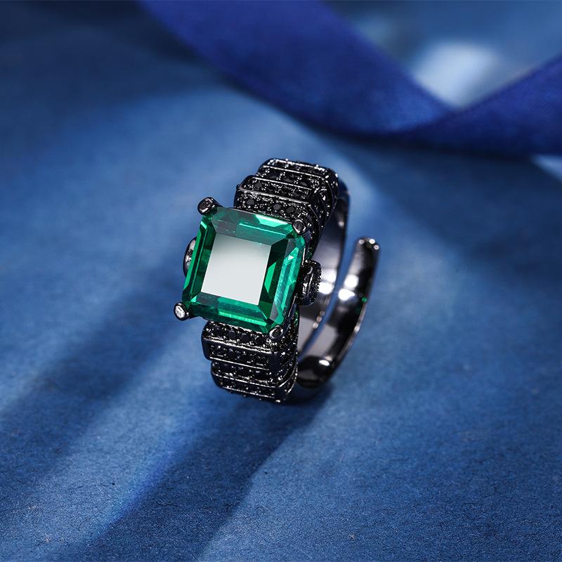 Jewelry Copper Bottom Gold-Plated Simulation Corundum Princess Square Black Gold Personalized Ring Female 10 * 10
Jewelry Copper Bottom Gold-Plated Simulation Corundum Princess Square Black Gold Personalized Ring Female 10 * 10