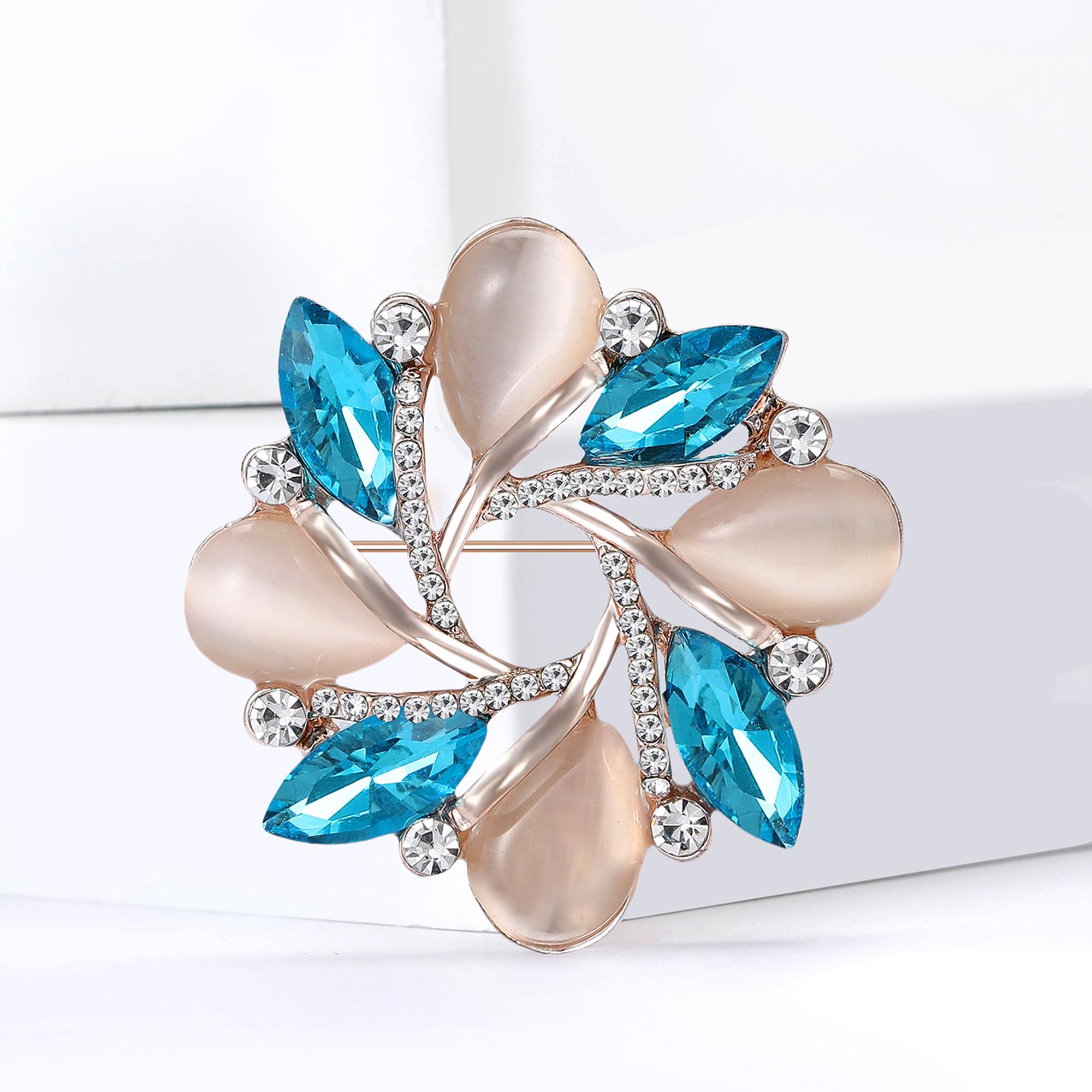 Luxury Cat s Eye Stone Wreath Brooches for Women Rhinestone Plant Pins Event Party Gifts Backpack Decoration Clothes Accessories
Luxury Cat s Eye Stone Wreath Brooches for Women Rhinestone Plant Pins Event Party Gifts Backpack Decoration Clothes Accessories