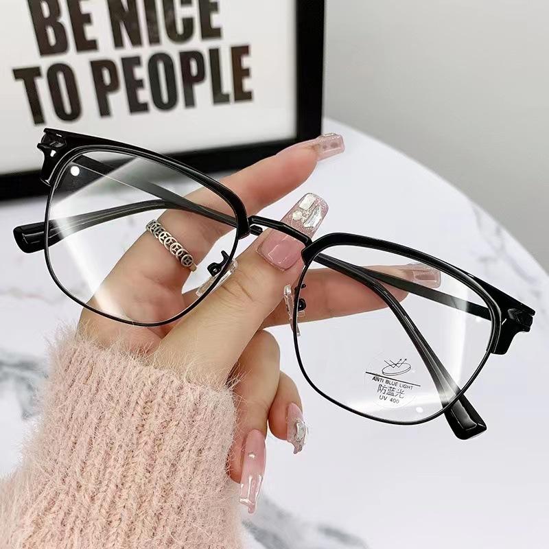 new Business Half Frame Myopia Glasses for Men Ultra Light Unisex Eyeglasses New Anti-Blue Light Near Sight Computer Eyewear
new Business Half Frame Myopia Glasses for Men Ultra Light Unisex Eyeglasses New Anti-Blue Light Near Sight Computer Eyewear