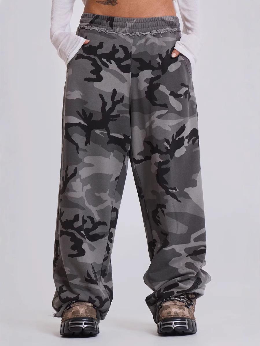 Unisex American Street Retro Camouflage Print Pants Women Y2K Frayed Loose Straight Casual Trousers Spring Summer Autumn L
Unisex American Street Retro Camouflage Print Pants Women Y2K Frayed Loose Straight Casual Trousers Spring Summer Autumn L