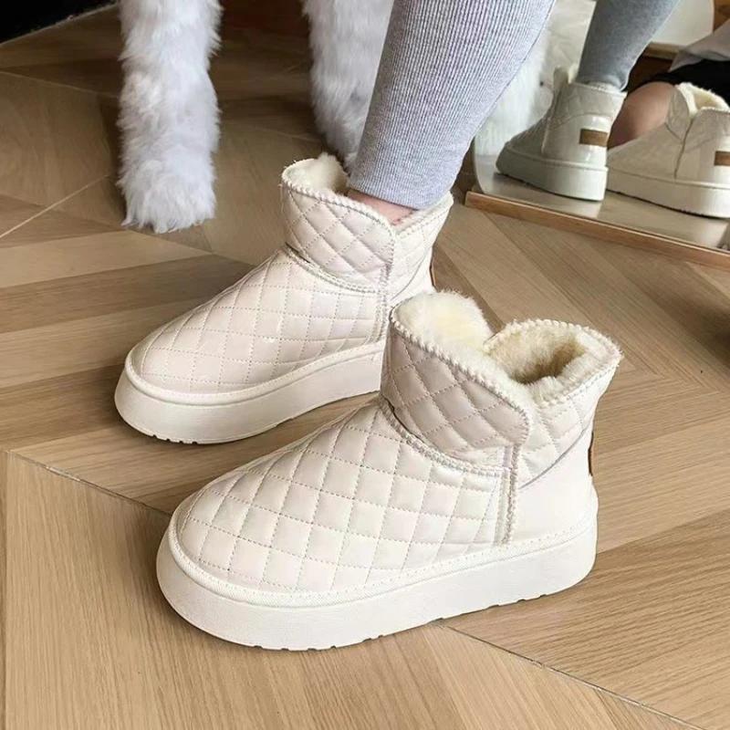 Cotton Shoes for Women Snow Boots Plush Winter Women Ankle Boots Waterproof Female Platform Shoes Simple Lady Boots botines 35 белый
Cotton Shoes for Women Snow Boots Plush Winter Women Ankle Boots Waterproof Female Platform Shoes Simple Lady Boots botines 35 белый