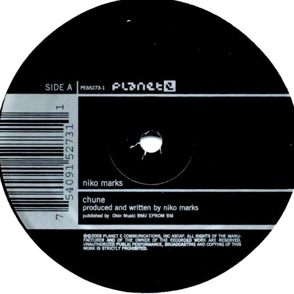 12inch Record NIKO MARKS - Chune / Truly Something PE652731 Planet E 2003 US Dance & Electronica Used
12inch Record NIKO MARKS - Chune / Truly Something PE652731 Planet E 2003 US Dance & Electronica Used