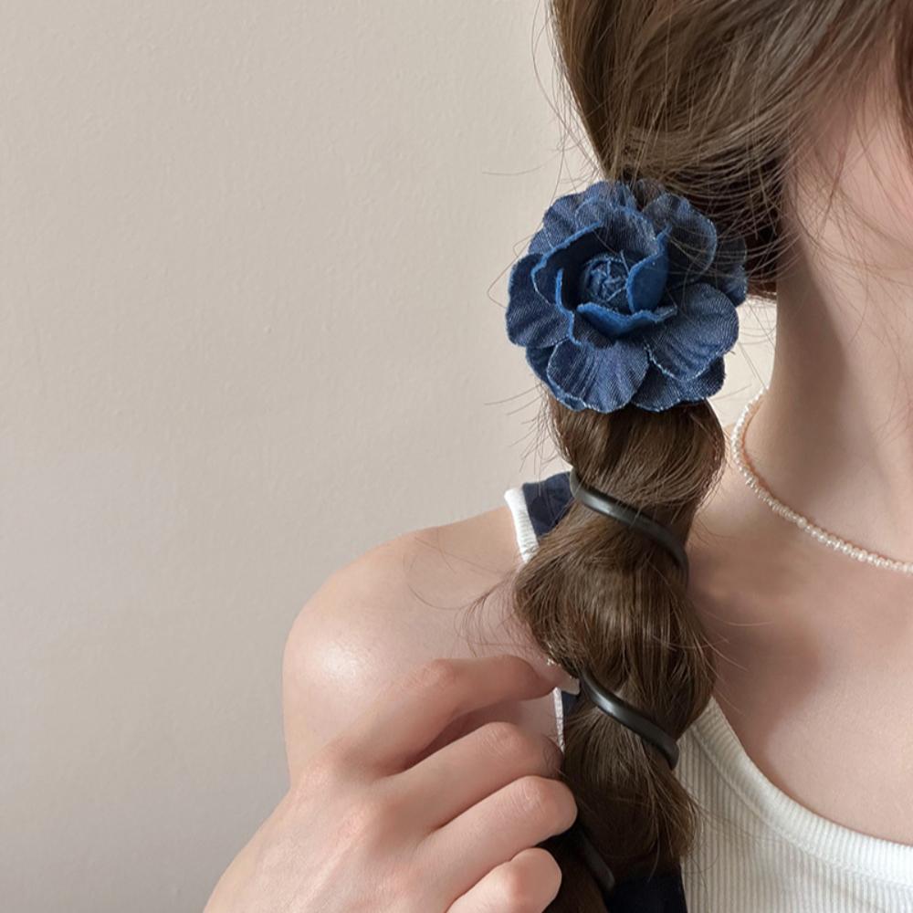 Spiral Coil Phone Line Hair Loop Cowboy Blue Flower Bubble Braid Headband Woman темно-синього кольору
Spiral Coil Phone Line Hair Loop Cowboy Blue Flower Bubble Braid Headband Woman темно-синього кольору
